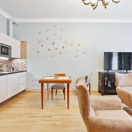 Appartement Newly Opened, Designer Opera