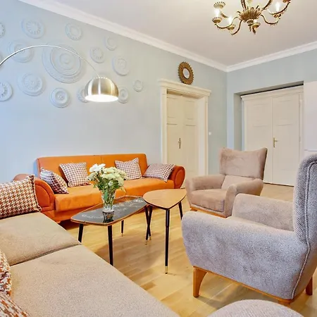 Newly Opened, Designer Opera Daire *